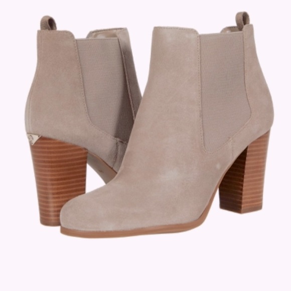 Michael Kors Lottie Bootie Suede - Picture 1 of 5